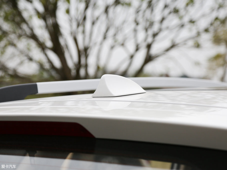 2017E560 Ʉ(dng) 1.8L iAMT