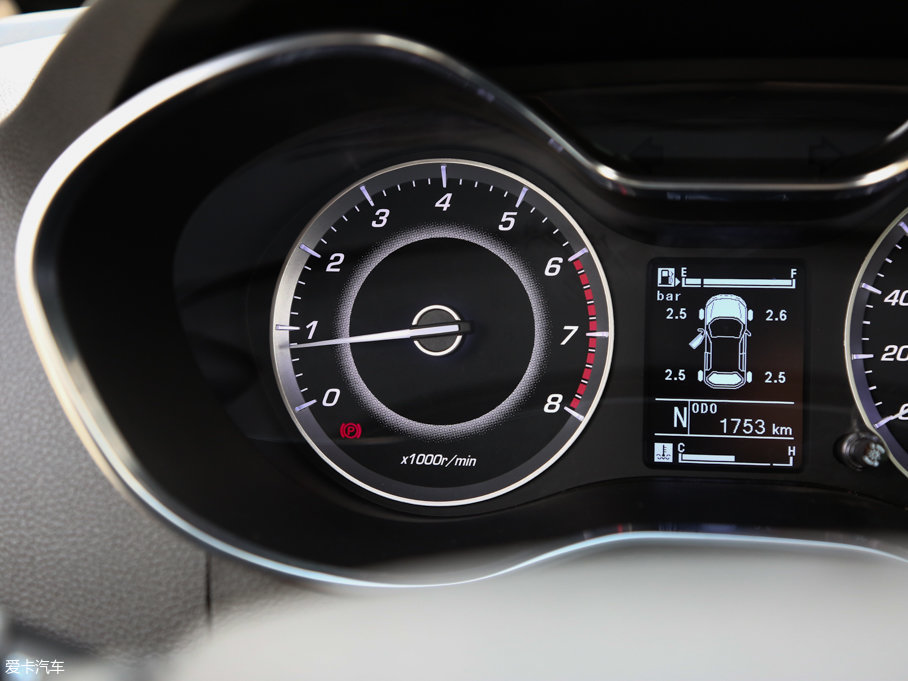 2017E560 ɄӰ 1.8L iAMT