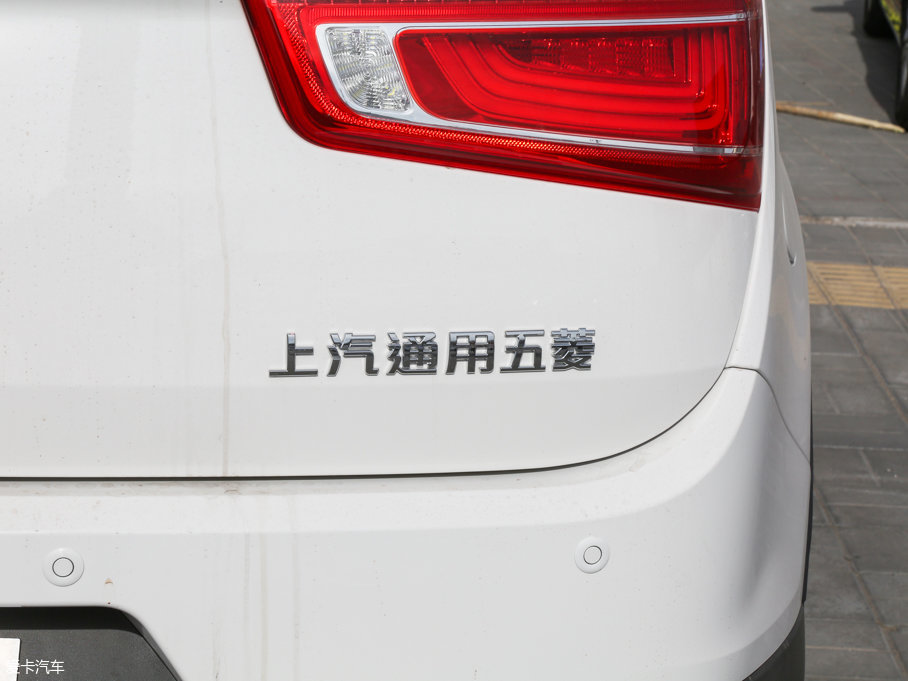 2017E560 ɄӰ 1.5T քӘ