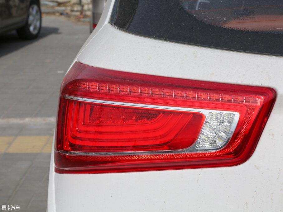 2017E560 ɄӰ 1.5T քӘ