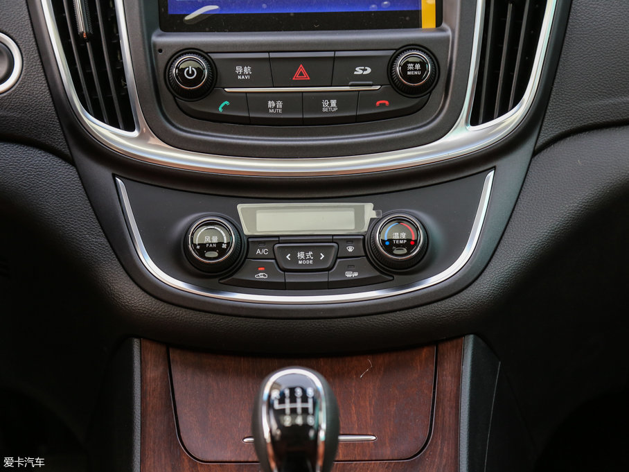 2017E560 ɄӰ 1.5T քӘ