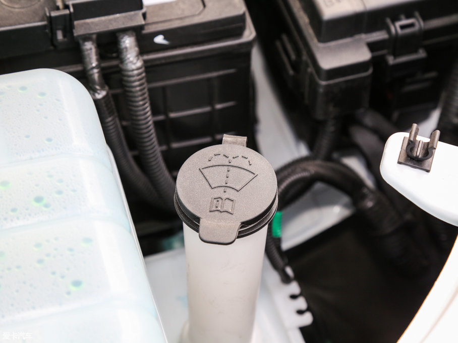 2017E560 ɄӰ 1.5T քӘ