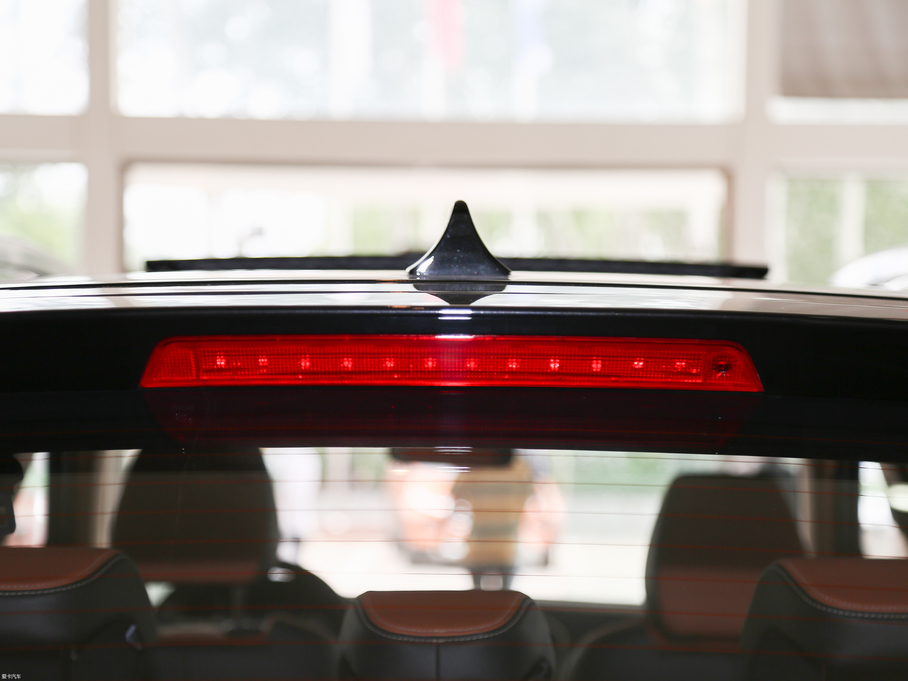 2017E560 Ʉ(dng) 1.5T ք(dng)