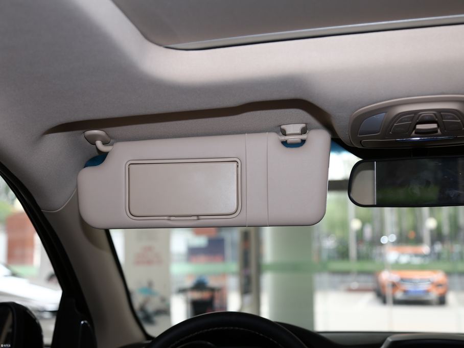 2017E560 ɄӰ 1.5T ք