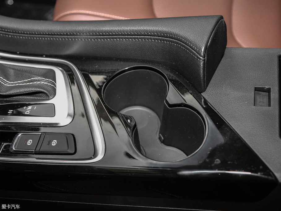 2017E560 1.5T DCT