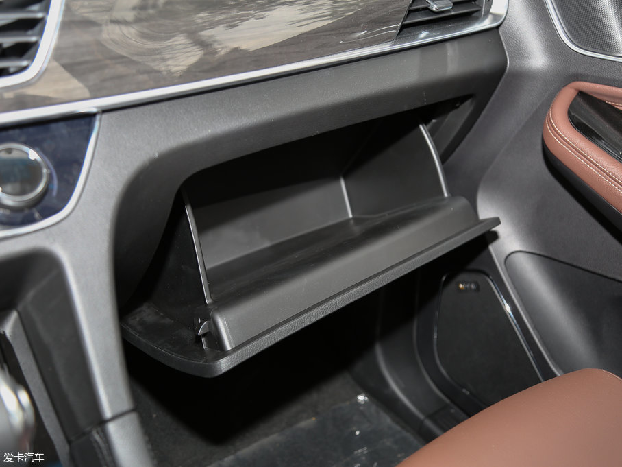 2017E560 1.5T DCT