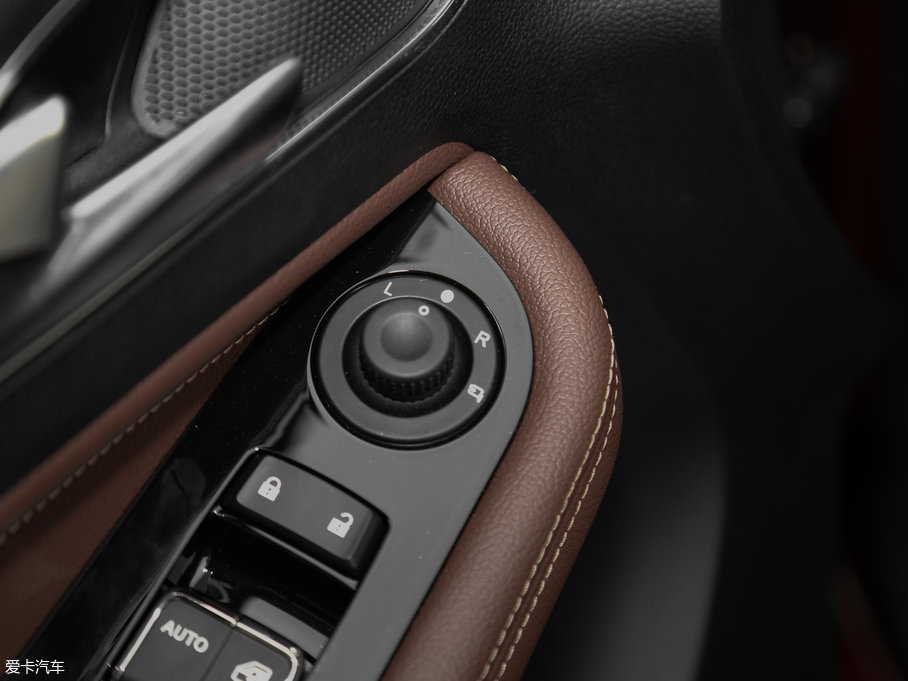 2017E560 1.5T DCT