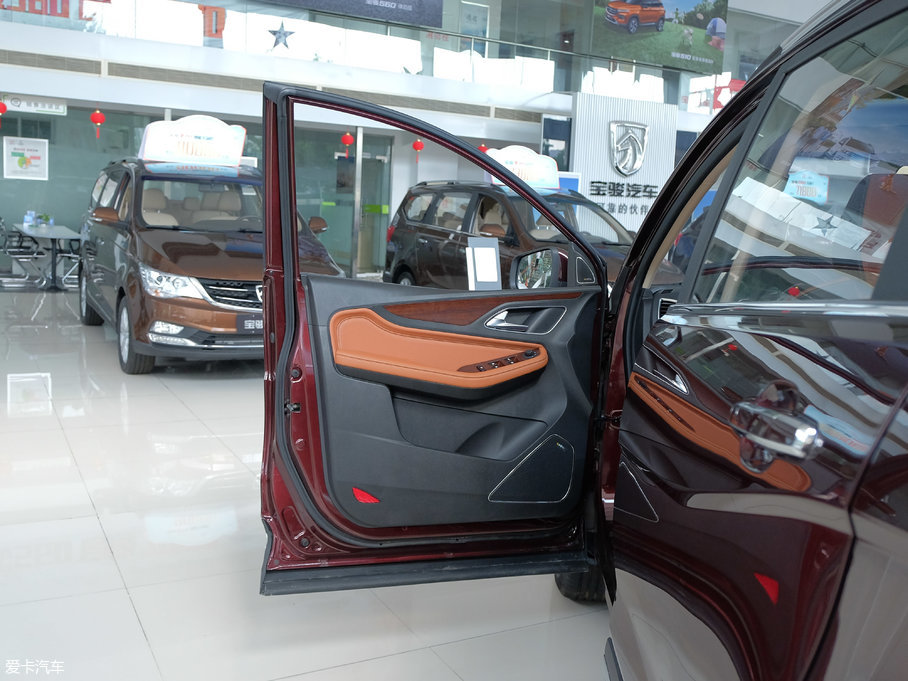 2017E560 Ʉ(dng) 1.5T ք(dng)