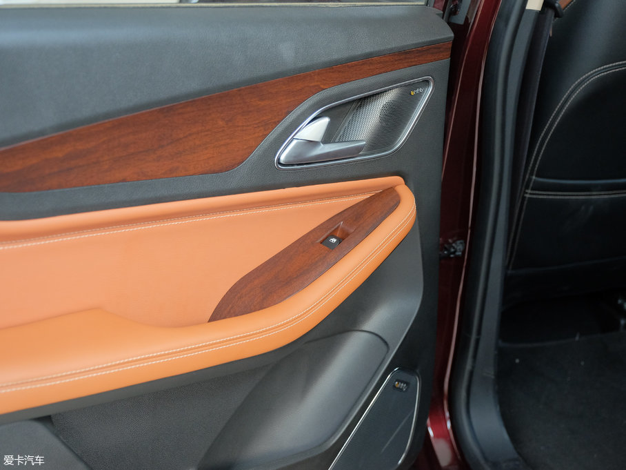 2017E560 ɄӰ 1.5T ք