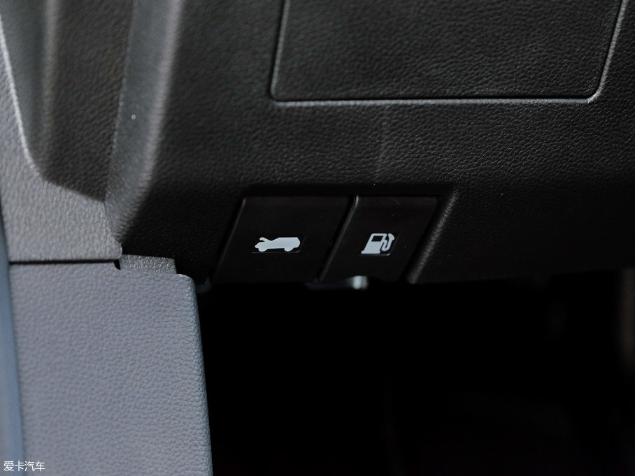 2017E560 ɄӰ 1.5T ք