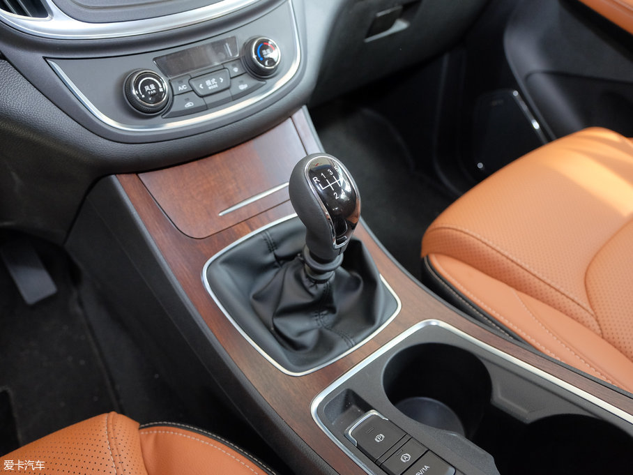 2017E560 ɄӰ 1.5T ք