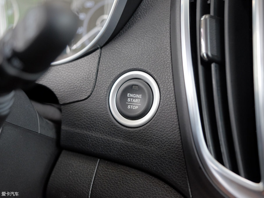 2017E560 ɄӰ 1.5T ք