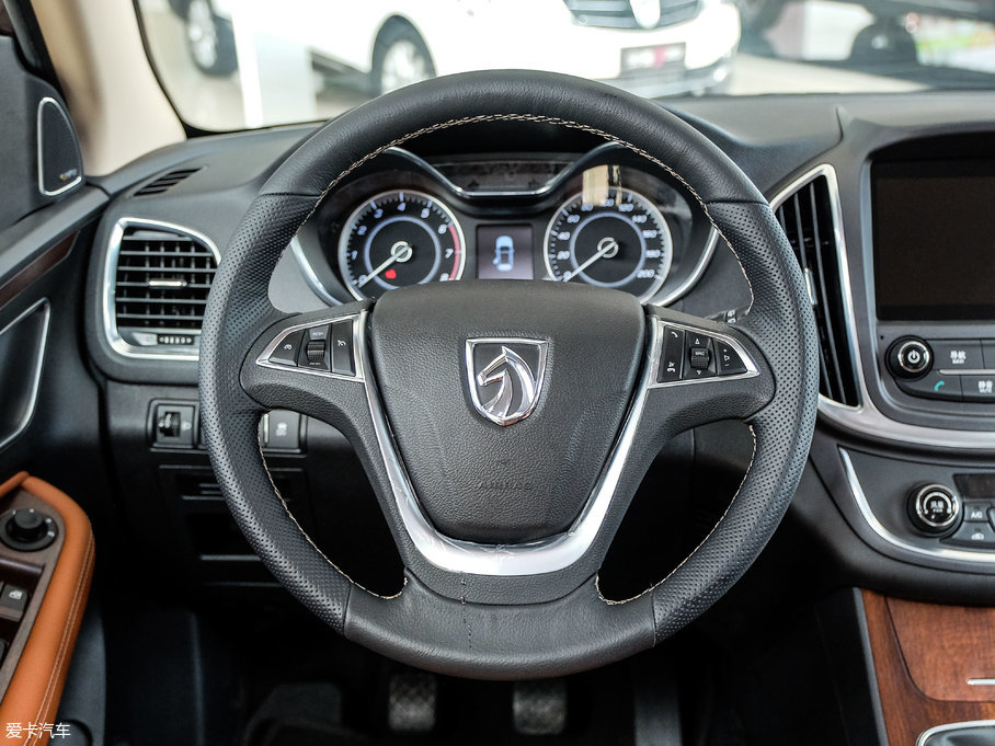 2017E560 ɄӰ 1.5T ք