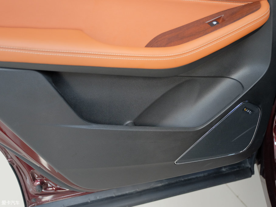 2017E560 ɄӰ 1.5T քӘ