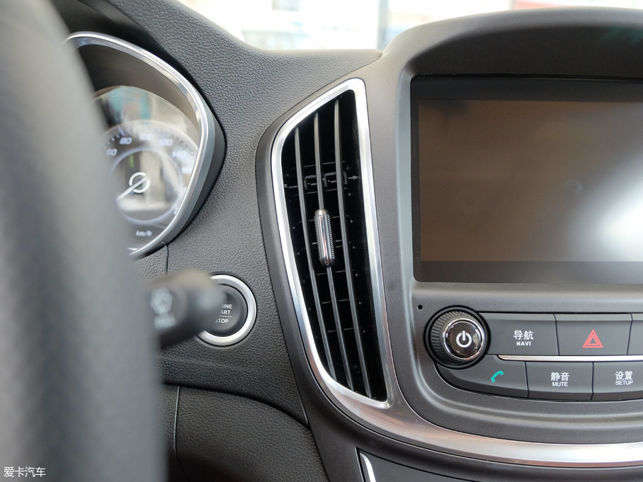 2017E560 ɄӰ 1.5T քӘ