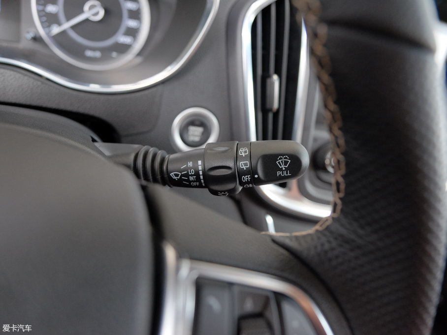 2017E560 ɄӰ 1.5T քӘ