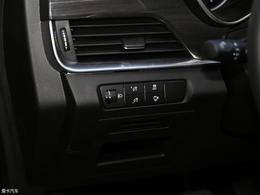 2017E560 1.5T DCTŞ 7