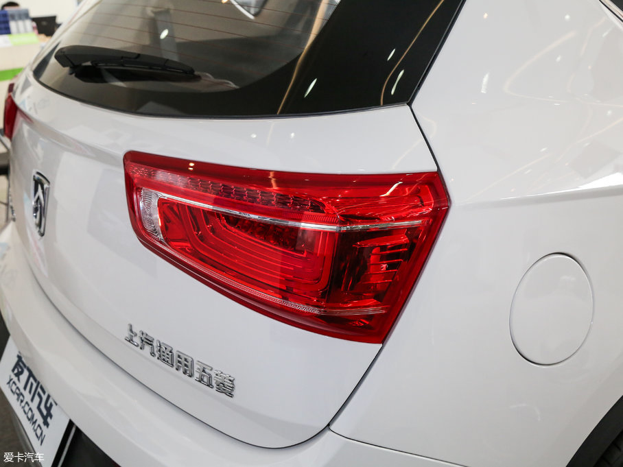 2017E560 1.5T DCTŞ 7