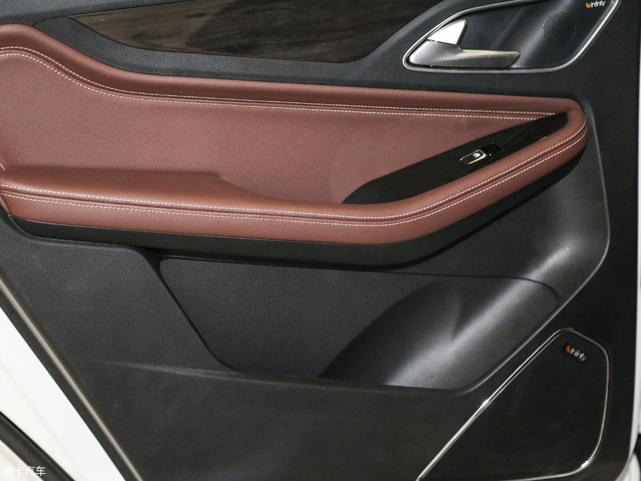 2017E560 1.5T DCTŞ 7