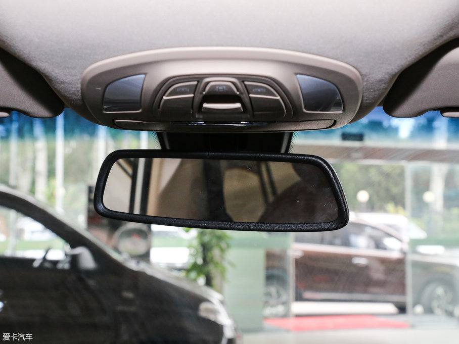 2017E560 1.5T DCTŞ 7