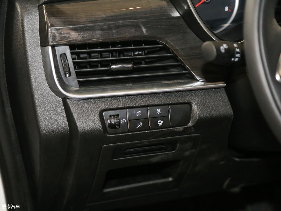 2017E560 1.5T DCTŞ 7