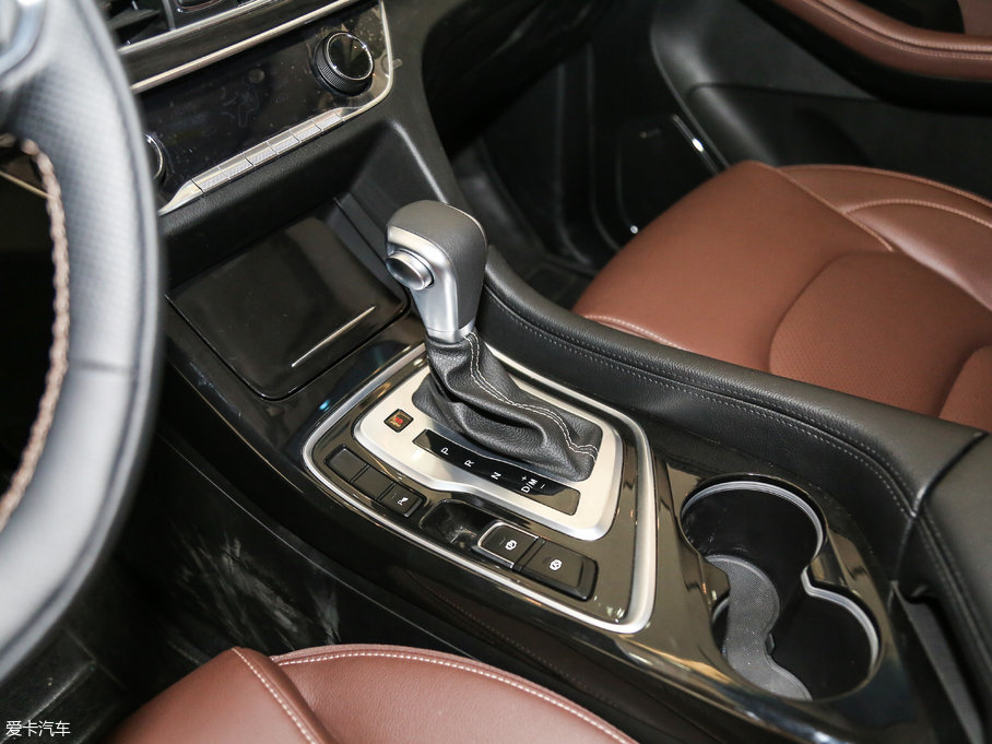 2017E560 1.5T DCTŞ 7