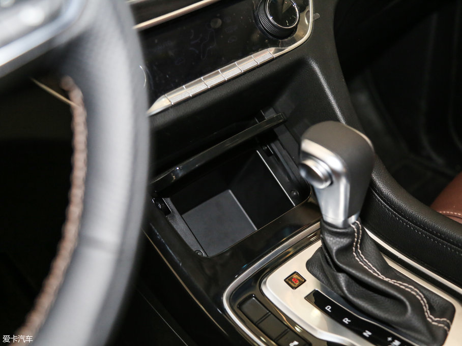 2017E560 1.5T DCTŞ 7