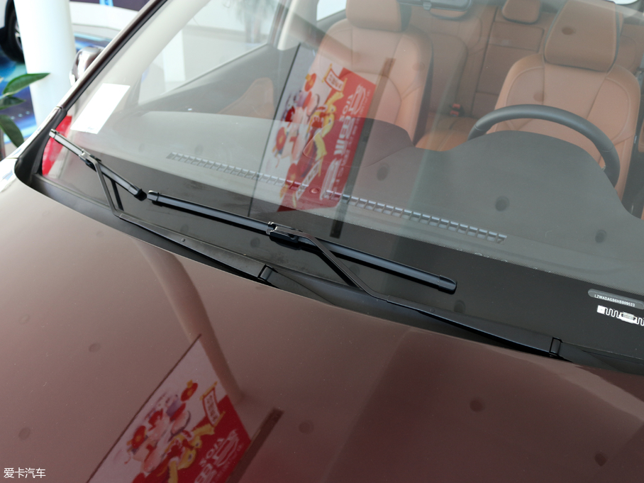 2017E560 ɄӰ 1.8L iAMT