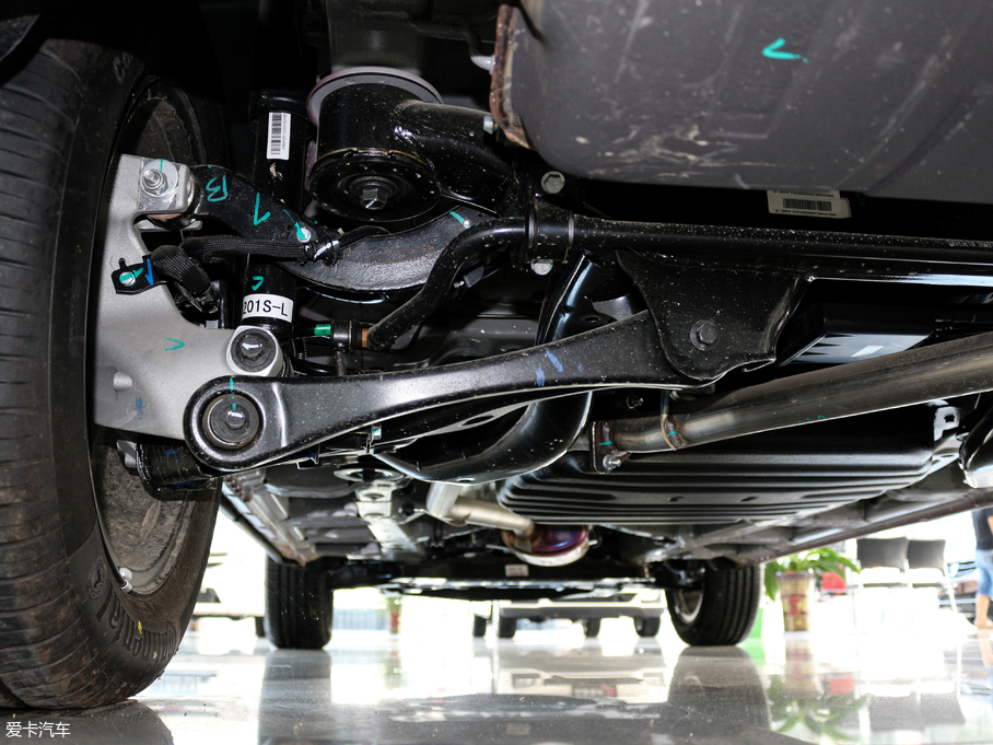 2017E560 ɄӰ 1.8L iAMT