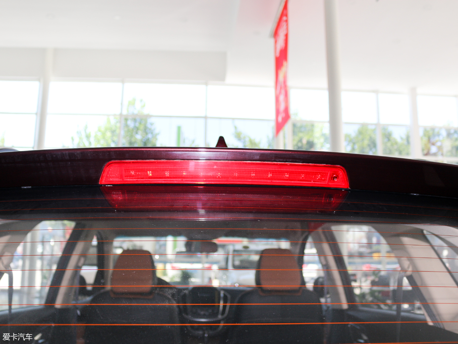 2017E560 ɄӰ 1.8L iAMT