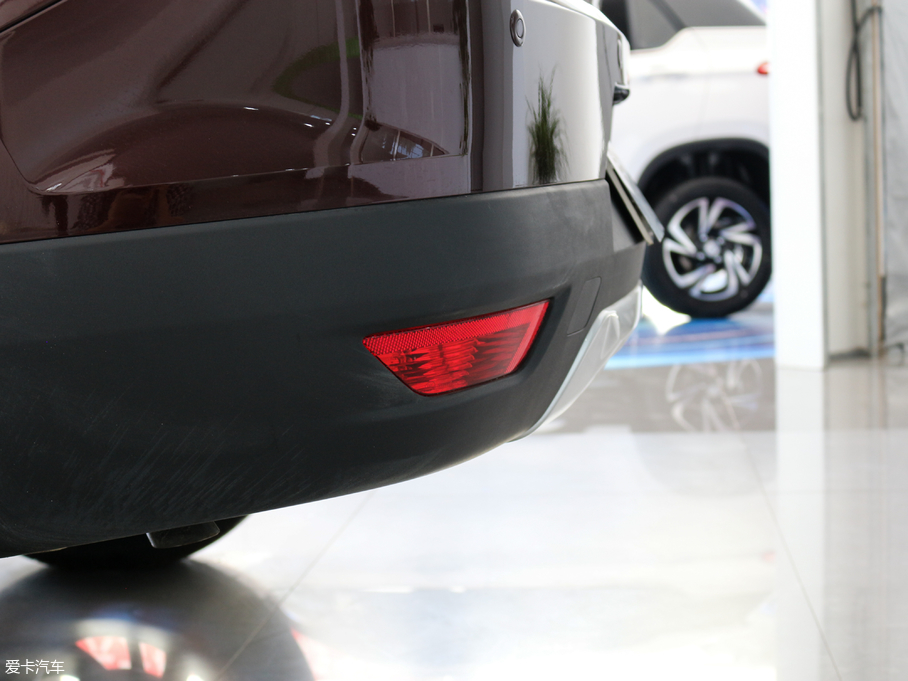 2017E560 ɄӰ 1.8L iAMT