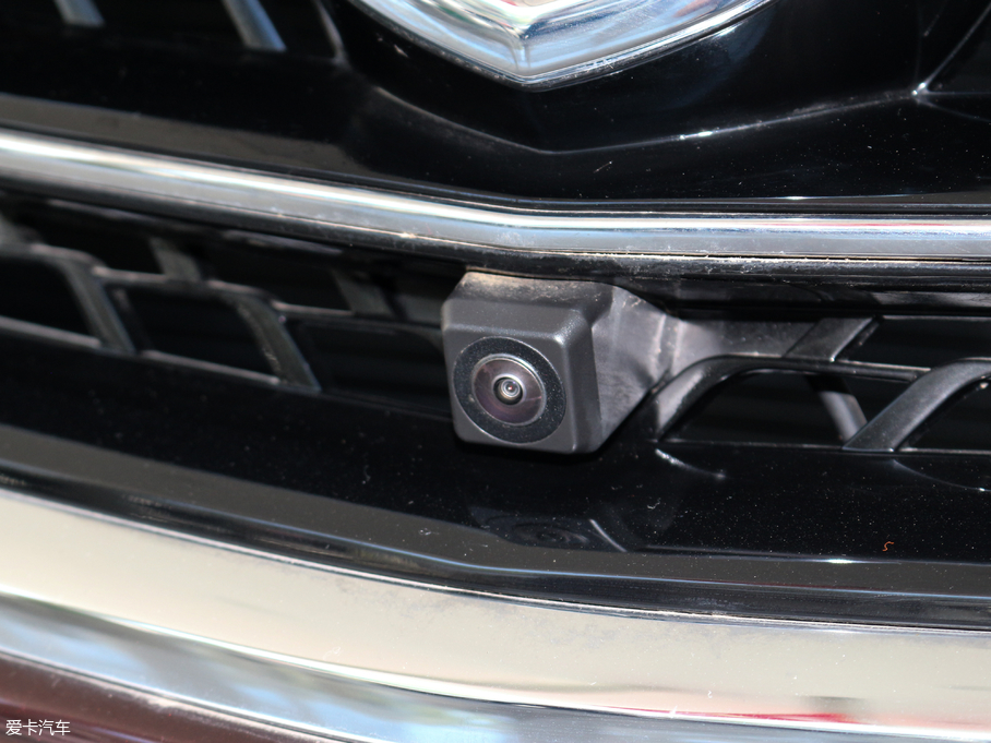 2017E560 ɄӰ 1.8L iAMT