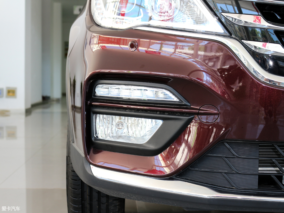 2017E560 ɄӰ 1.8L iAMT