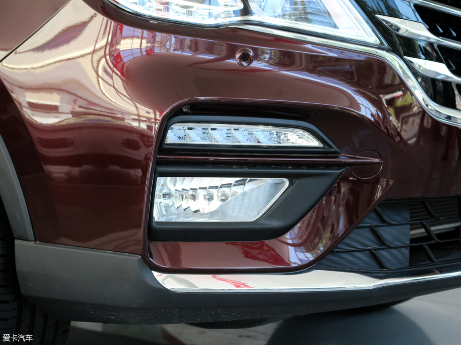 2017E560 ɄӰ 1.8L iAMT