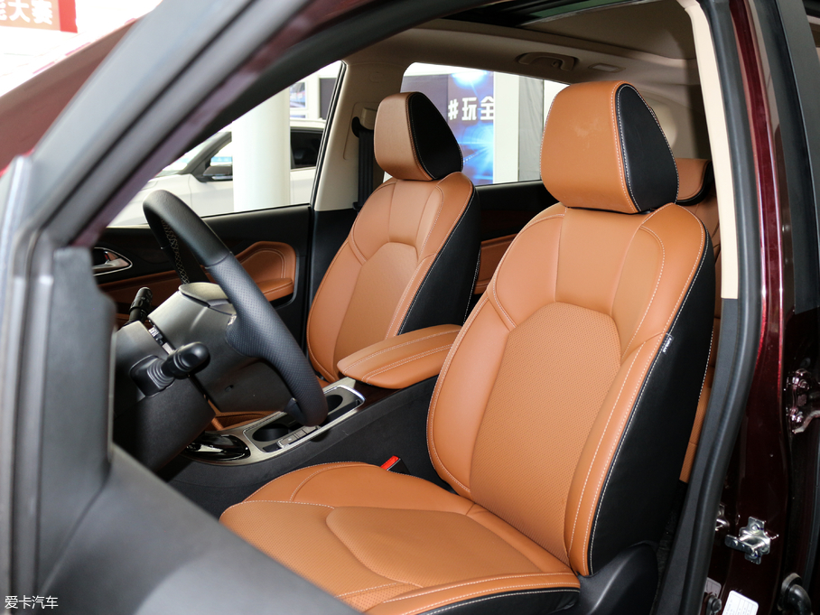 2017E560 Ʉ(dng) 1.8L iAMT