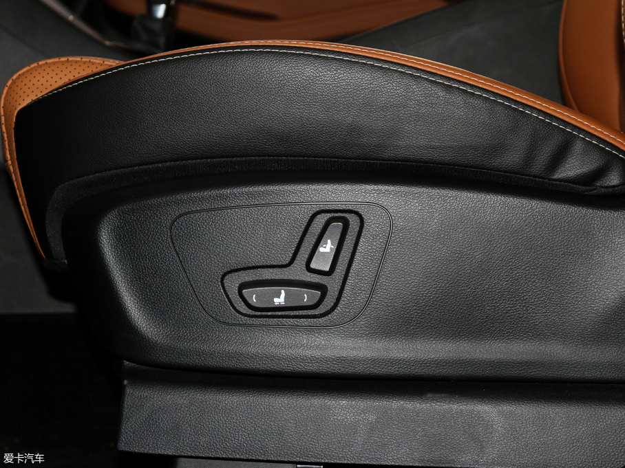 2017E560 Ʉ(dng) 1.8L iAMT