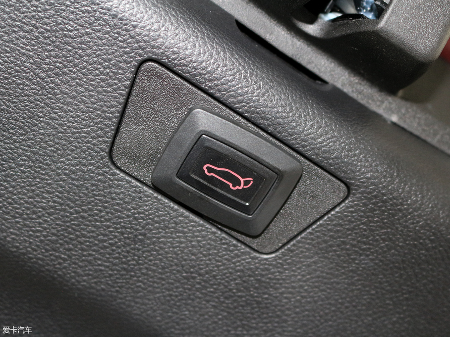 2017E560 Ʉ(dng) 1.8L iAMT