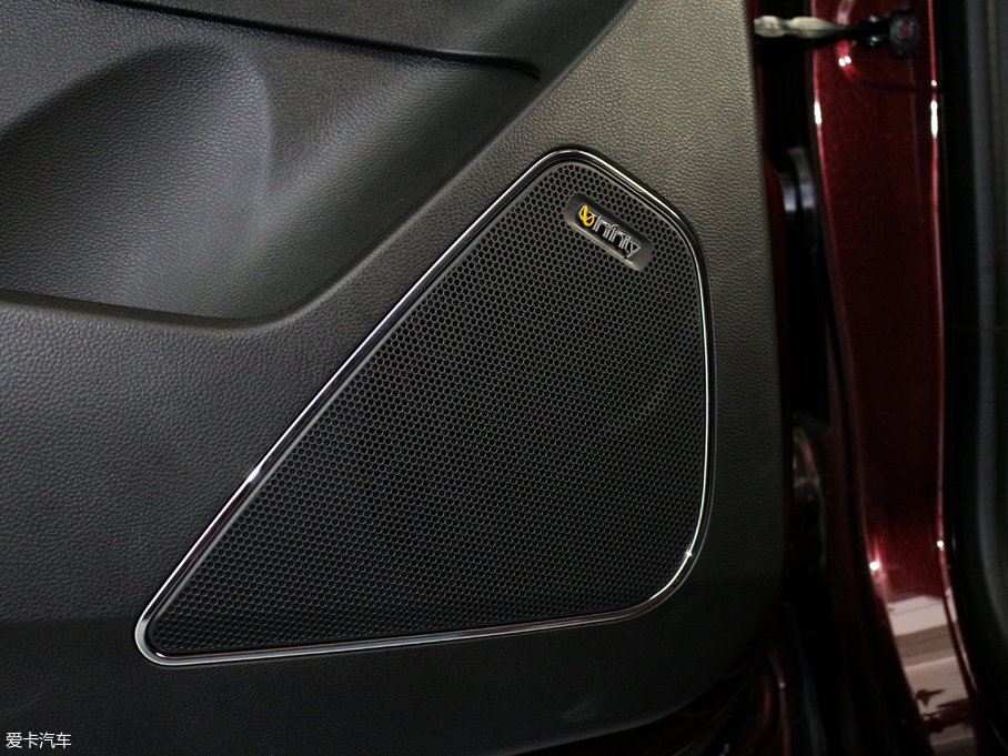 2017E560 ɄӰ 1.8L iAMT