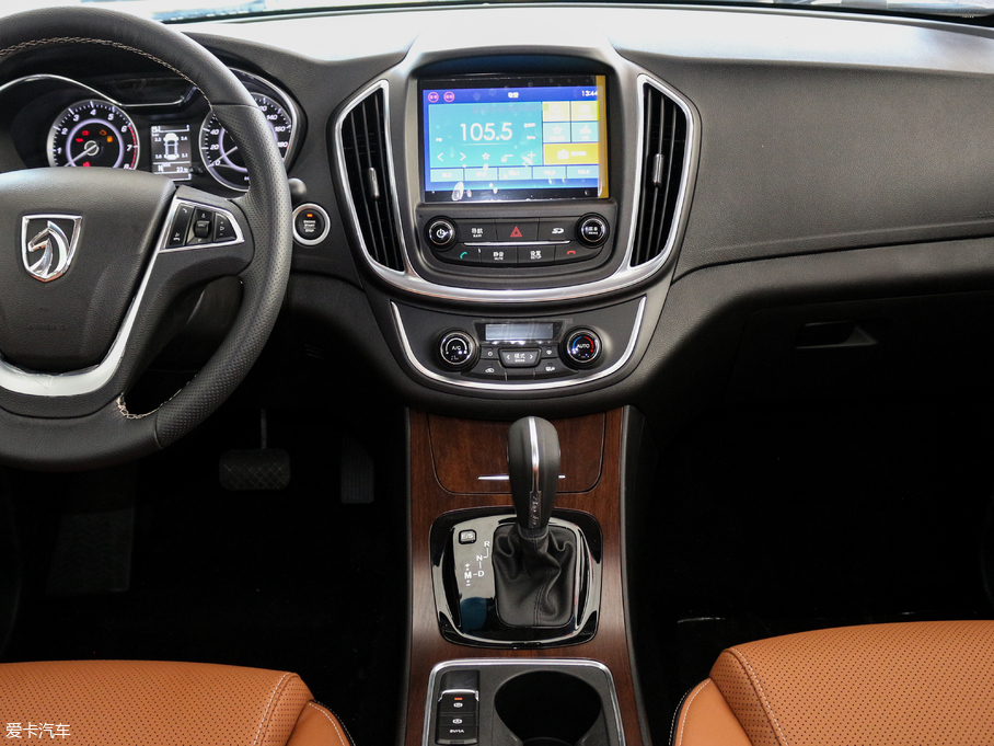 2017��E560 �ɄӰ� 1.8L iAMT������