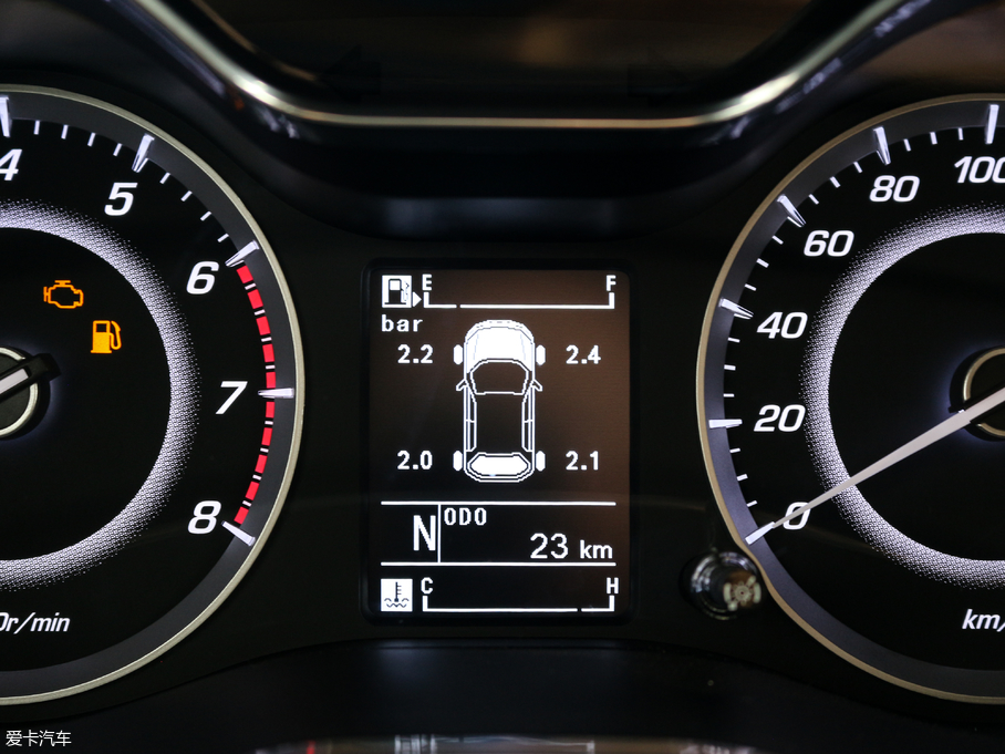 2017E560 ɄӰ 1.8L iAMT