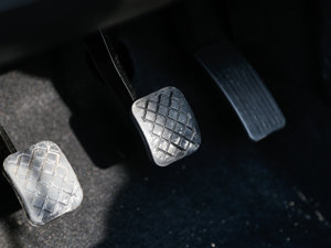 2017Ʉ(dng) 1.5T ք(dng) g