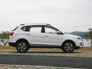 2017款律动版 1.8L iAMT尊享型 整体外观