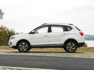 2017款律动版 1.8L iAMT尊享型 正侧（左）