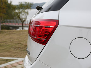 2017ɄӰ 1.8L iAMT ^