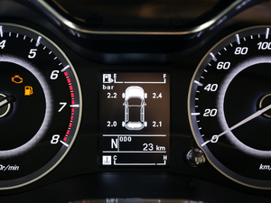 2017ɄӰ 1.8L iAMT п؅^