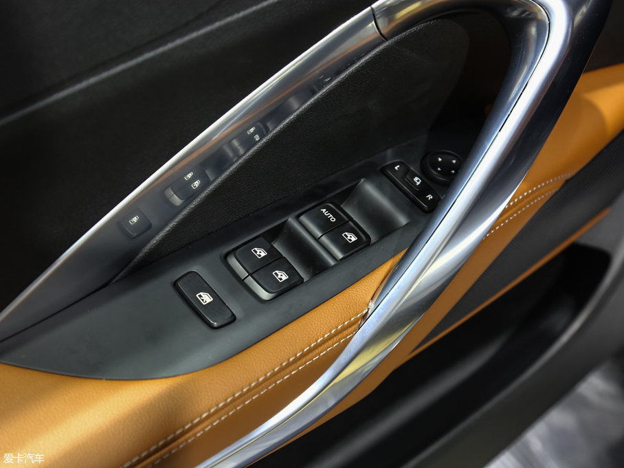 2017��E510 1.5L �քӺ��A��