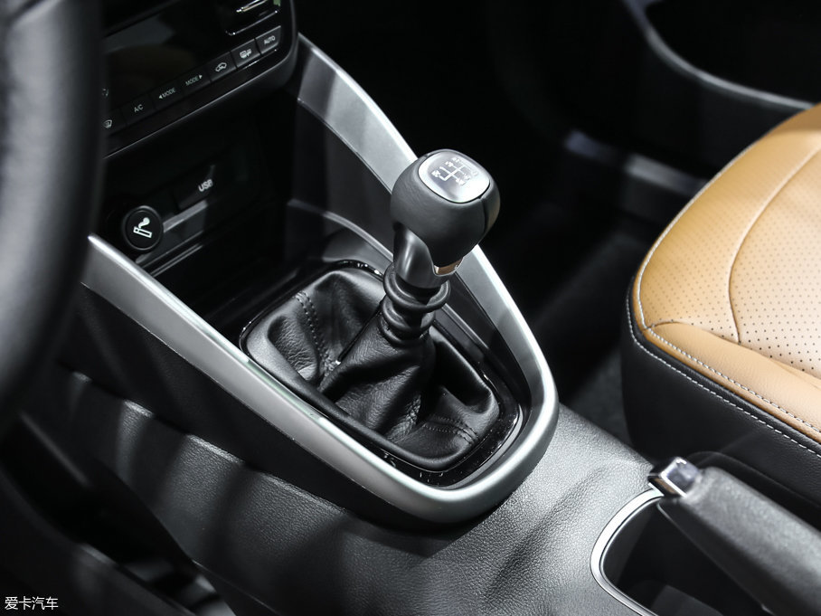 2017��E510 1.5L �քӺ��A��