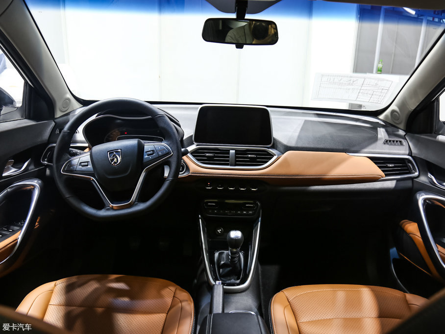 2017��E510 1.5L �քӺ��A��