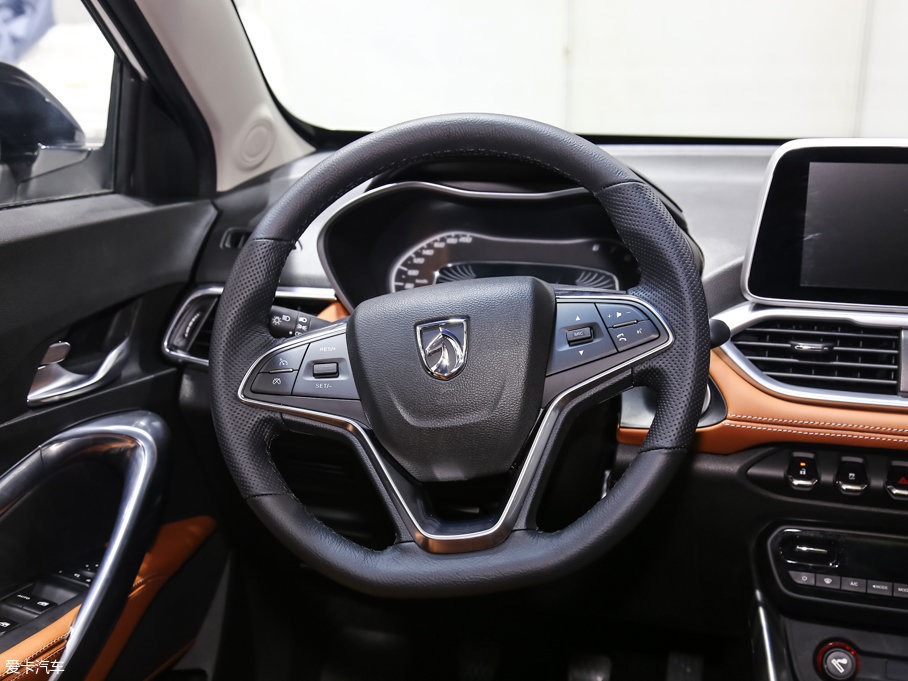 2017��E510 1.5L �քӺ��A��