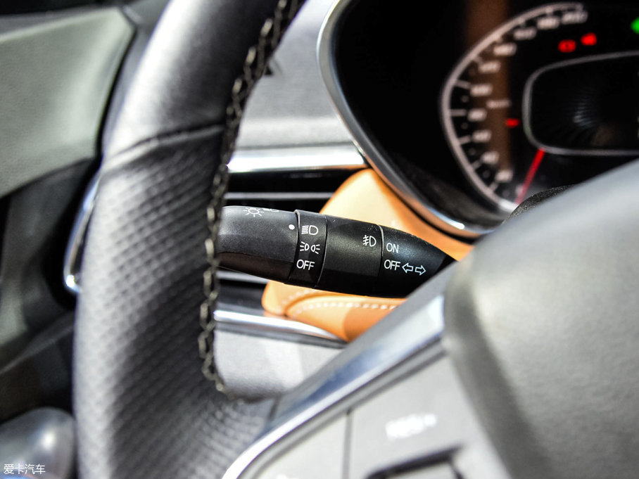 2017��E510 1.5L �քӺ��A��